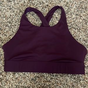 Never worn Fabletics sports bra
